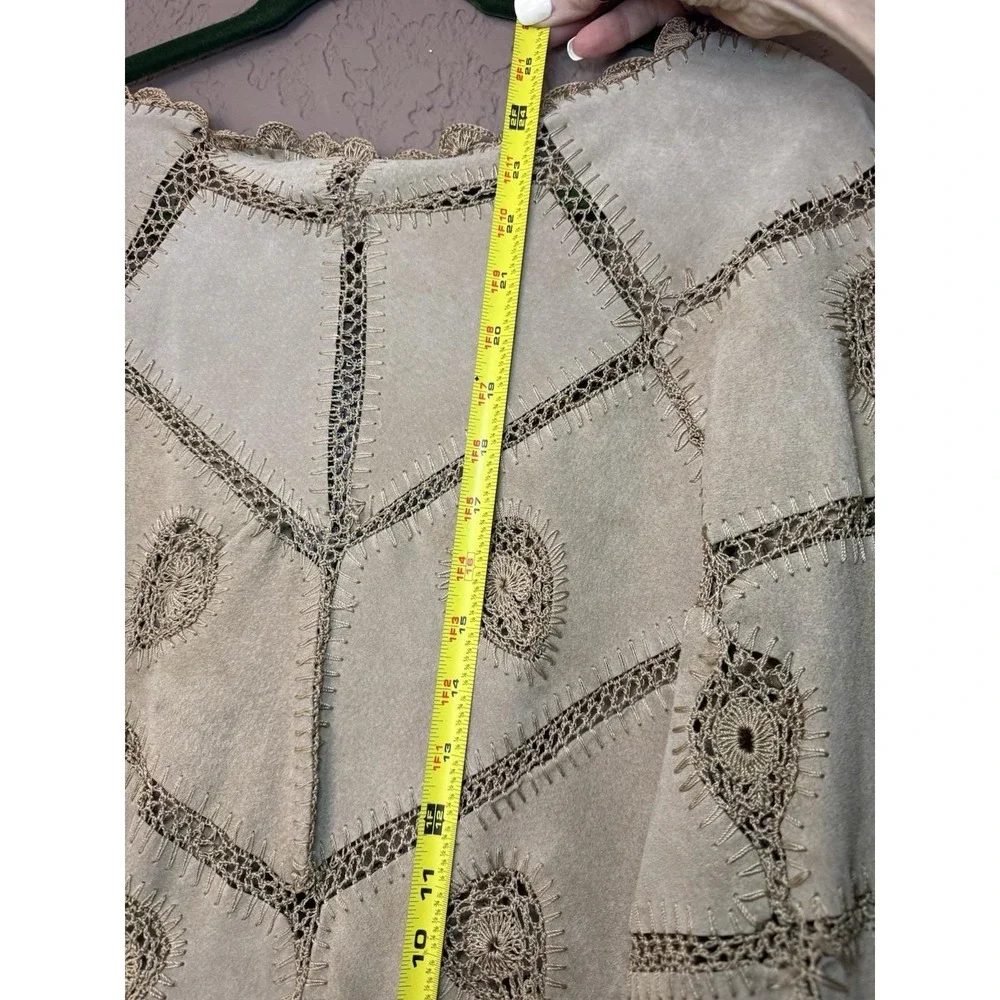 VTG 90s Newport News Women NWT‎ Suede Leather Poncho Cape Jacket Crochet Fringe - Picture 10 of 14